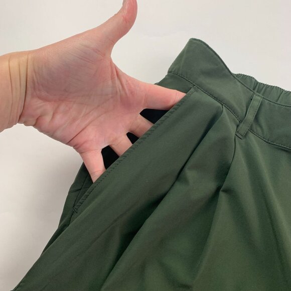 TALL Gap Fit Mistletoe Green Adjustable Leg Run Around Pant LT - Picture 3 of 10